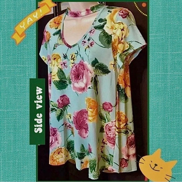 GUC M SUN & MOON M MINT BLUE ROMANTIC FLORAL TOP W V NECKLINE CUTOUT (bust 35") - Picture 7 of 11